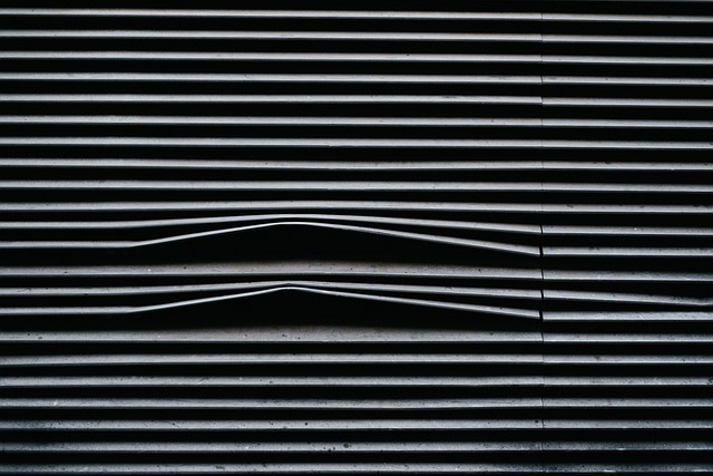 Custom Metal Shelving: Mixing Materials for Modern, Flexible Storage