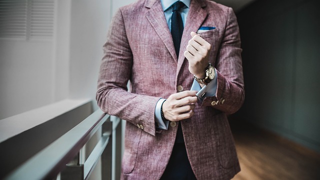 Boosting Loyalty: Email & Retargeting for Service Business Growth