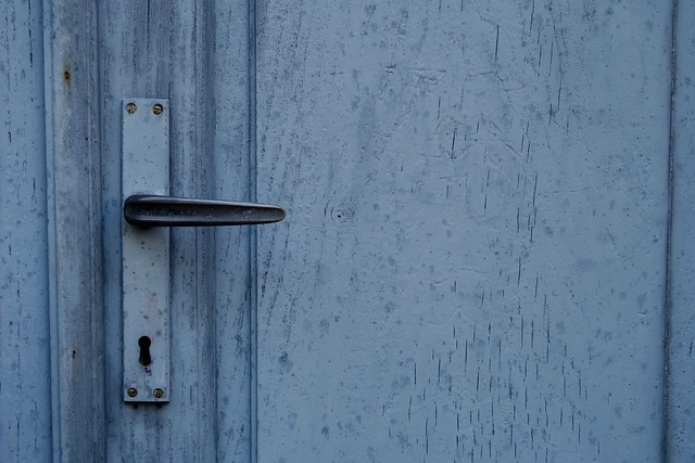 door-640x480-86164470.jpeg
