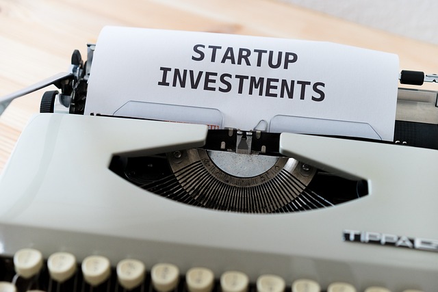 fintech-it-support-640x480-92771848.jpeg