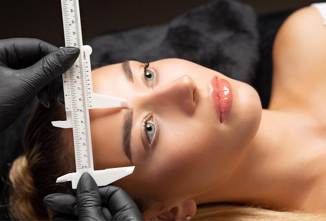 full-body-smooth-waxing-640x480-34028134.jpeg