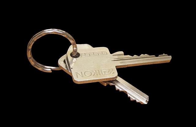 key-card-door-locks-640x480-19657318.png