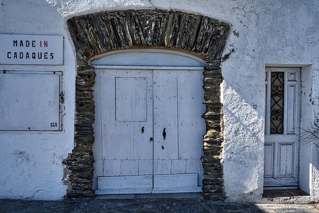 Enhance Commercial Door Security: Installation & Maintenance Guide for Reinforced Locks