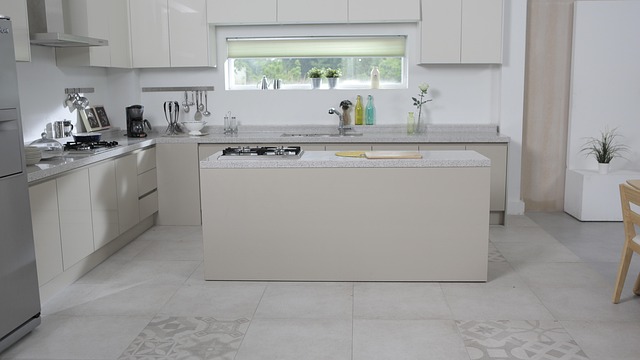 Elevate Your Kitchen Remodel: Integrating Wine Fridges & Beverage Stations for Chefs