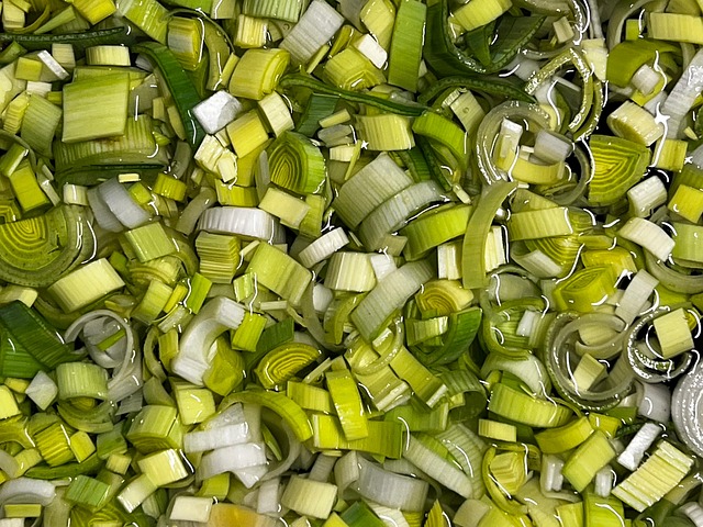 kitchen-640x480-98781924.jpeg