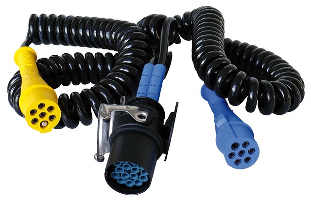 low-voltage-structured-cabling-640x480-79838370.jpeg