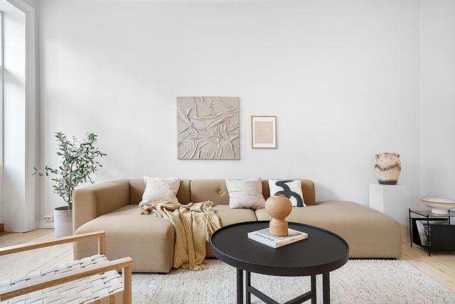 modern-plant-interiors-640x480-99604703.jpeg