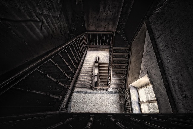 railing-640x480-23229696.jpeg