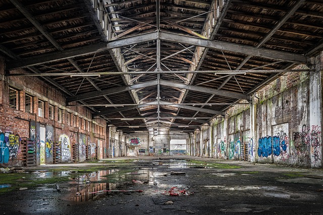 roof-640x480-38630279.jpeg