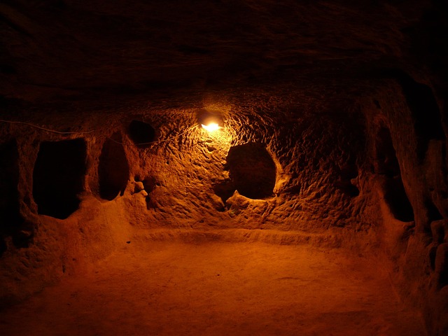 underground-construction-640x480-7862581.jpeg