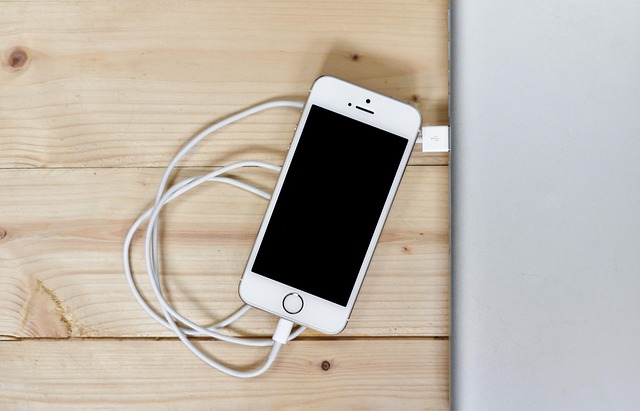 wireless-access-cabling-640x480-48563415.jpeg