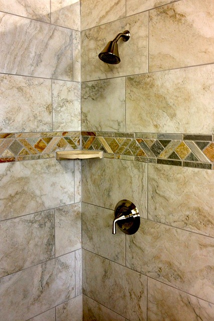 bathroom-tiles-640x480-93443875.jpeg
