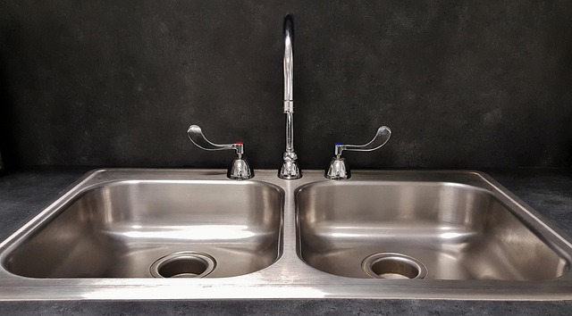 faucet-640x480-941407.jpeg