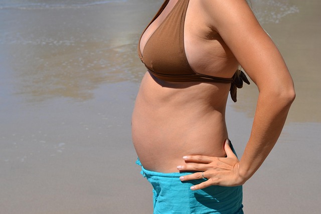 high-risk-pregnancy-and-surrogacy-640x480-63788308.jpeg