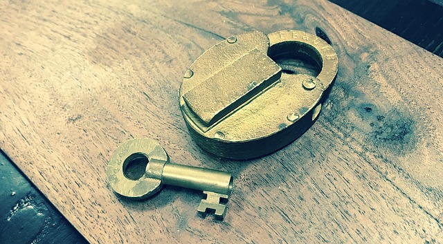 hotel-key-card-locks-640x480-979080.jpeg