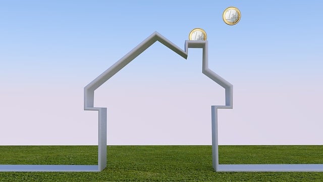 Optimizing Banking Operations: IT Support & Software Integration