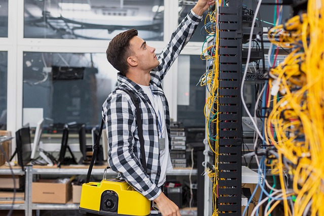 low-voltage-structured-cabling-640x480-46106634.jpeg