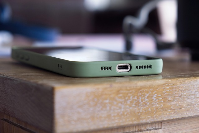 IoT Revolutionizes Mobile Access Control in Smart Buildings