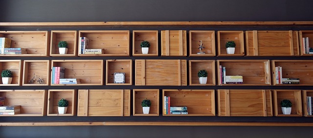 office-plant-upkeep-640x480-86806073.jpeg