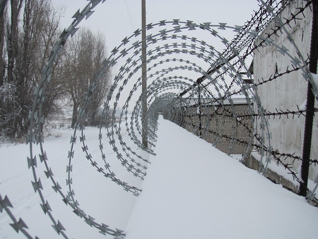 private-estate-security-640x480-21230151.jpeg