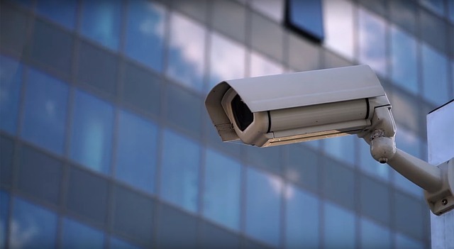 remote-security-camera-monitoring-640x480-39678465.jpeg