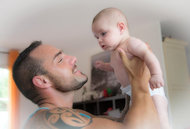 surrogacy-for-same-sex-parents-640x480-81685451.jpeg