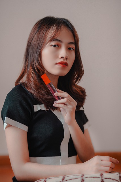 upper-lip-waxing-640x480-47357804.jpeg