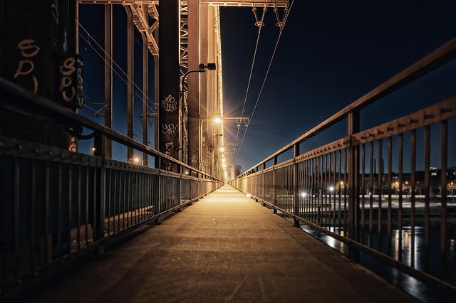 bridge-drafting-services-640x480-60738530.jpeg