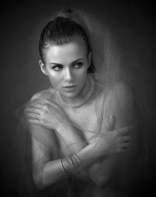 full-face-waxing-640x480-36963438.jpeg
