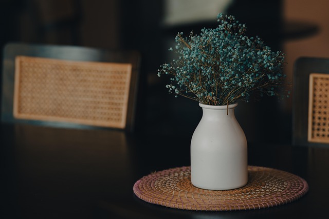 Elevate Interior Plant Design with Container Styling Tips