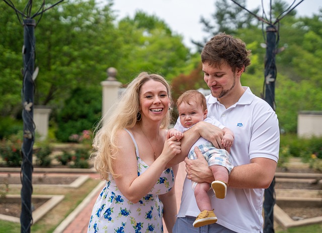 Ethical Surrogacy: Guide for Parents, Protecting Vulnerables, Transparent Law