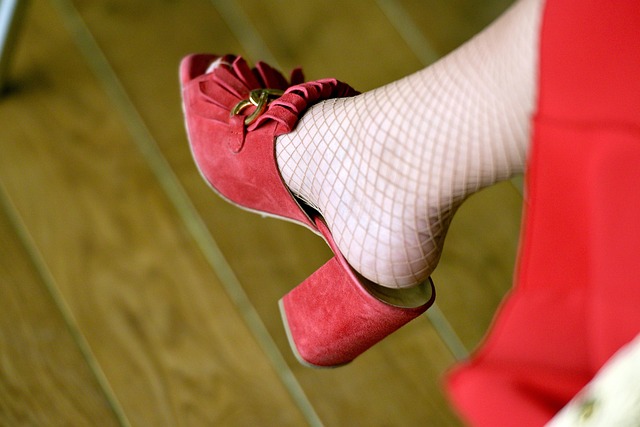 leg-waxing-640x480-75403338.jpeg